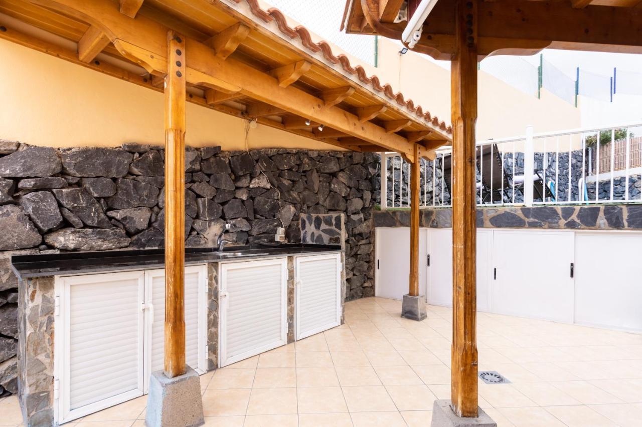 Home2book Metro Tenerife, Private Pool & Bbq Holiday home *