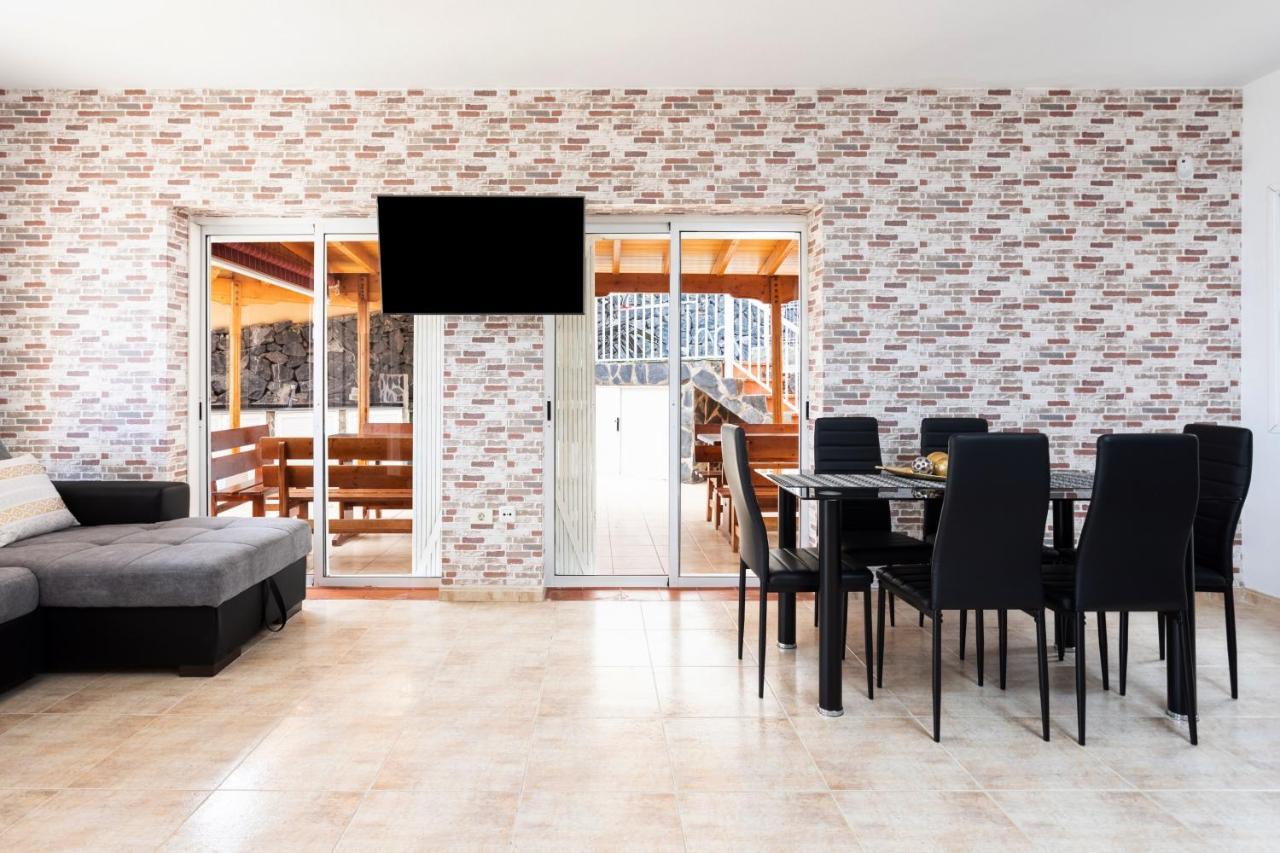 Holiday home Home2book Metro Tenerife, Private Pool & Bbq *